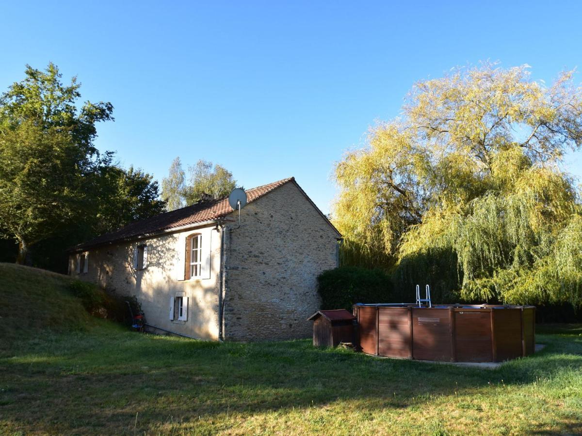 Cosy Holiday Home In Lantheuil With Garden Villefranche-du-Perigord ภายนอก รูปภาพ